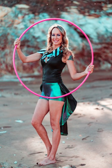 Julia-SocialMediaRes-04300